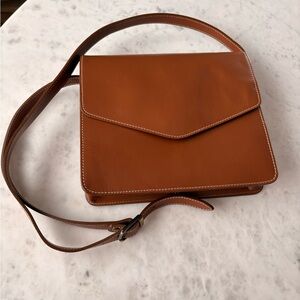 L.L. BEAN VINTAGE BROWN LEATHER SHOULDER BAG PURSE